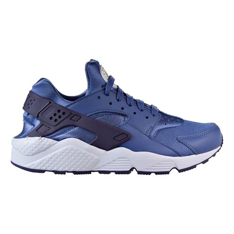 Nike Air Huarache Sneaker (Men) 